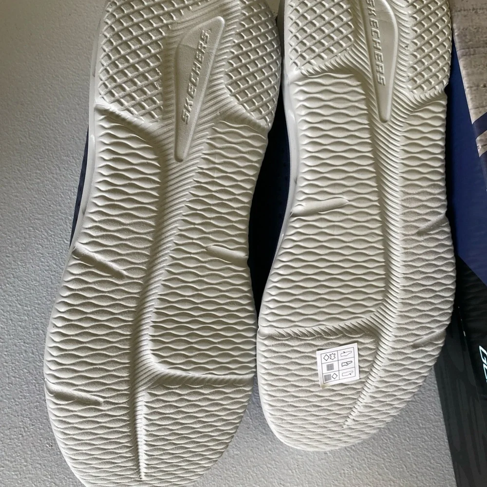 Skechers Navy Blue Glide-Lite - Picture 5 of 6